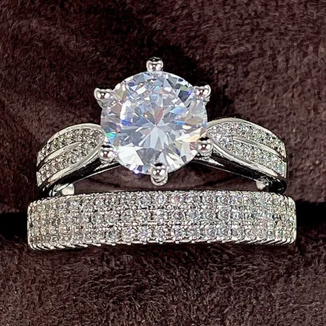 bs3_68_753107385923.jpg Round Cut Engagement Ring And Milgrain Wedding Band Set - 图片 1