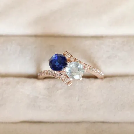 er4_110_968483256306.jpg Toi Et Moi Pear Engagement Ring With Custom Birthstone - 图片 1