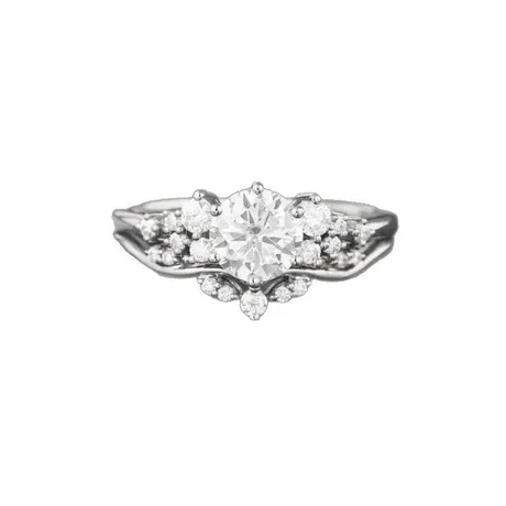 na_140_947477106179.jpg Infinity Twist Cluster Heart Ring Set With V Band - 图片 1