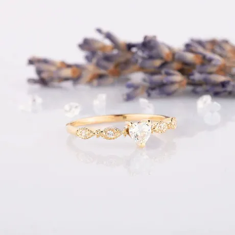 na_48_955598939338.jpg Vintage Milgrain Gold Thin Band Heart Promise Ring - 图片 1