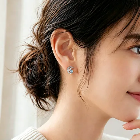 na_75_1073396360918.jpg Black Cat On Moon Stud Earrings With Heart Stone - 图片 1