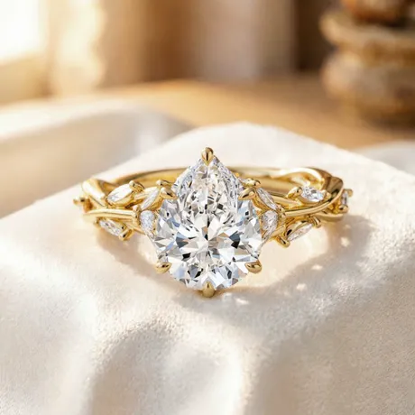 na_77_1046941977725.jpg Twist Leaf Vine Pear Shaped Engagement Ring - 图片 1