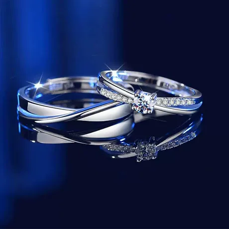 pr3_63_667827015355.jpg “Starry Encounter” Two Tone Twist Star Promise Ring - 图片 1