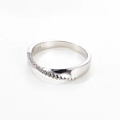 wd6_177_978278782798.jpg Simple Twisted Silver Pave Wedding Band For Women - 图片 1