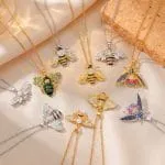 "Honey Bee" Personalized Photo Projection Sterling Silver Necklace - 图片 2