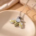 "Honey Bee" Personalized Photo Projection Sterling Silver Necklace - 图片 10