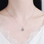 Halo Round Cut Sterling Silver Necklace - 图片 4