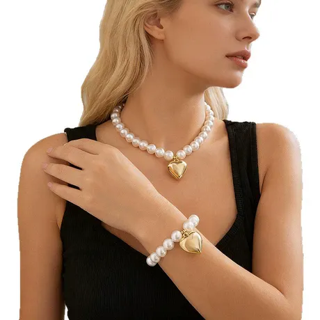 nk11_397_1013889043707.jpg "Ethereal Beauty" Heart Pendant "Andy" Style White Pearl Necklace - 图片 1